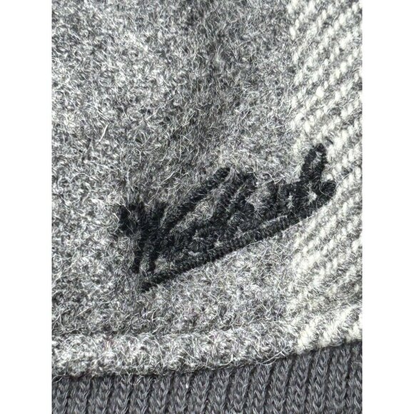 Woolrich Gray and White Plaid Vest - Picture 9 of 13